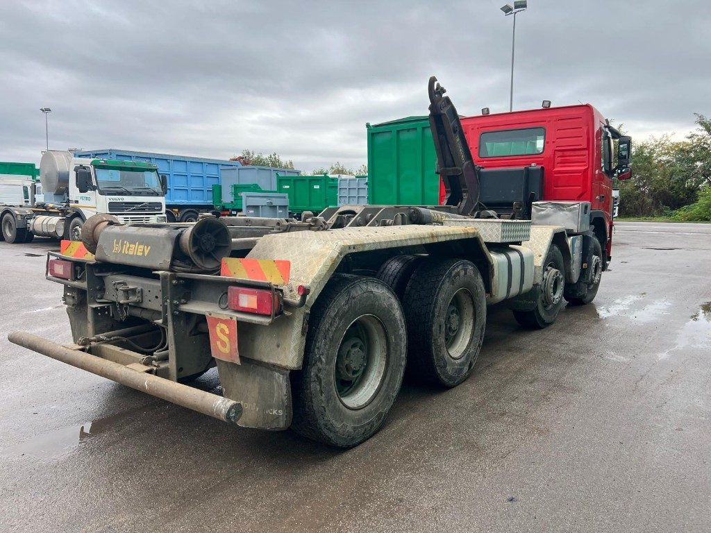 VOLVO FM460 SCARRABILE 8X4 - Abrollkipper: das Bild 3 VOLVO FM460 SCARRABILE 8X4 - Abrollkipper: das Bild 3