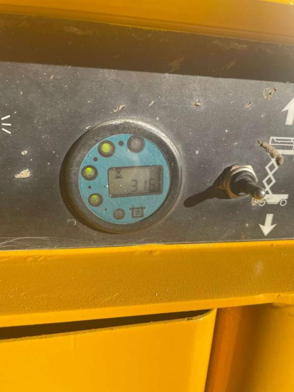 Haulotte COMPACT 10N - Scherenbühne: das Bild 2 Haulotte COMPACT 10N - Scherenbühne: das Bild 2