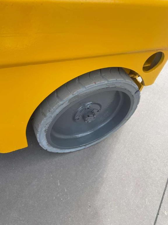 Haulotte COMPACT 10N - Scherenbühne: das Bild 5 Haulotte COMPACT 10N - Scherenbühne: das Bild 5