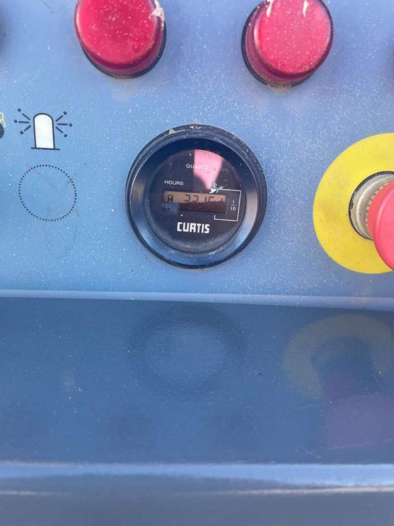 Haulotte COMPACT 12DX - Scherenbühne: das Bild 4 Haulotte COMPACT 12DX - Scherenbühne: das Bild 4