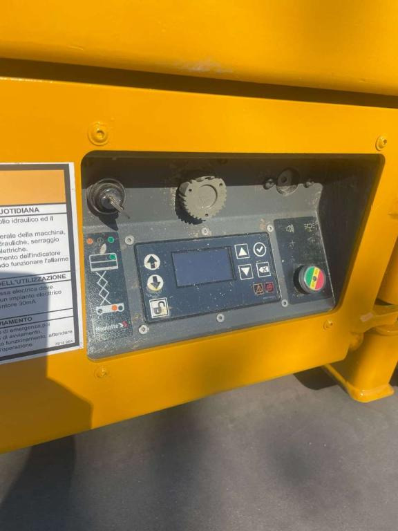 Haulotte OPTIMUM 8AC - Scherenbühne: das Bild 4 Haulotte OPTIMUM 8AC - Scherenbühne: das Bild 4