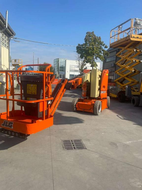 JLG E300AJP - Gelenkarmbühne: das Bild 1 JLG E300AJP - Gelenkarmbühne: das Bild 1