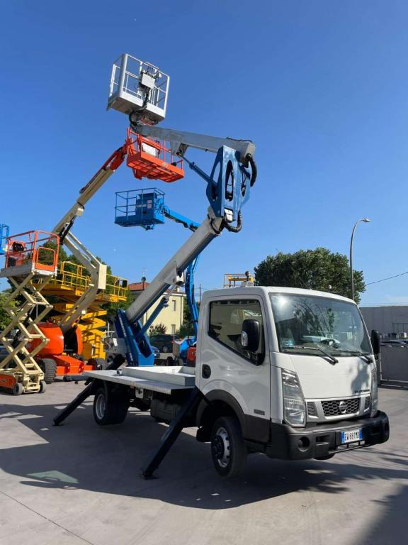 Multitel Pagliero HX195 - LKW mit Arbeitsbühne: das Bild 1 Multitel Pagliero HX195 - LKW mit Arbeitsbühne: das Bild 1