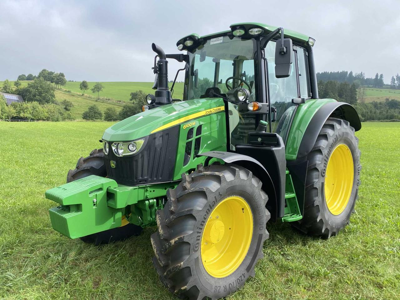 John Deere 6100 M AutoQuadEco - Traktor: das Bild 3 John Deere 6100 M AutoQuadEco - Traktor: das Bild 3
