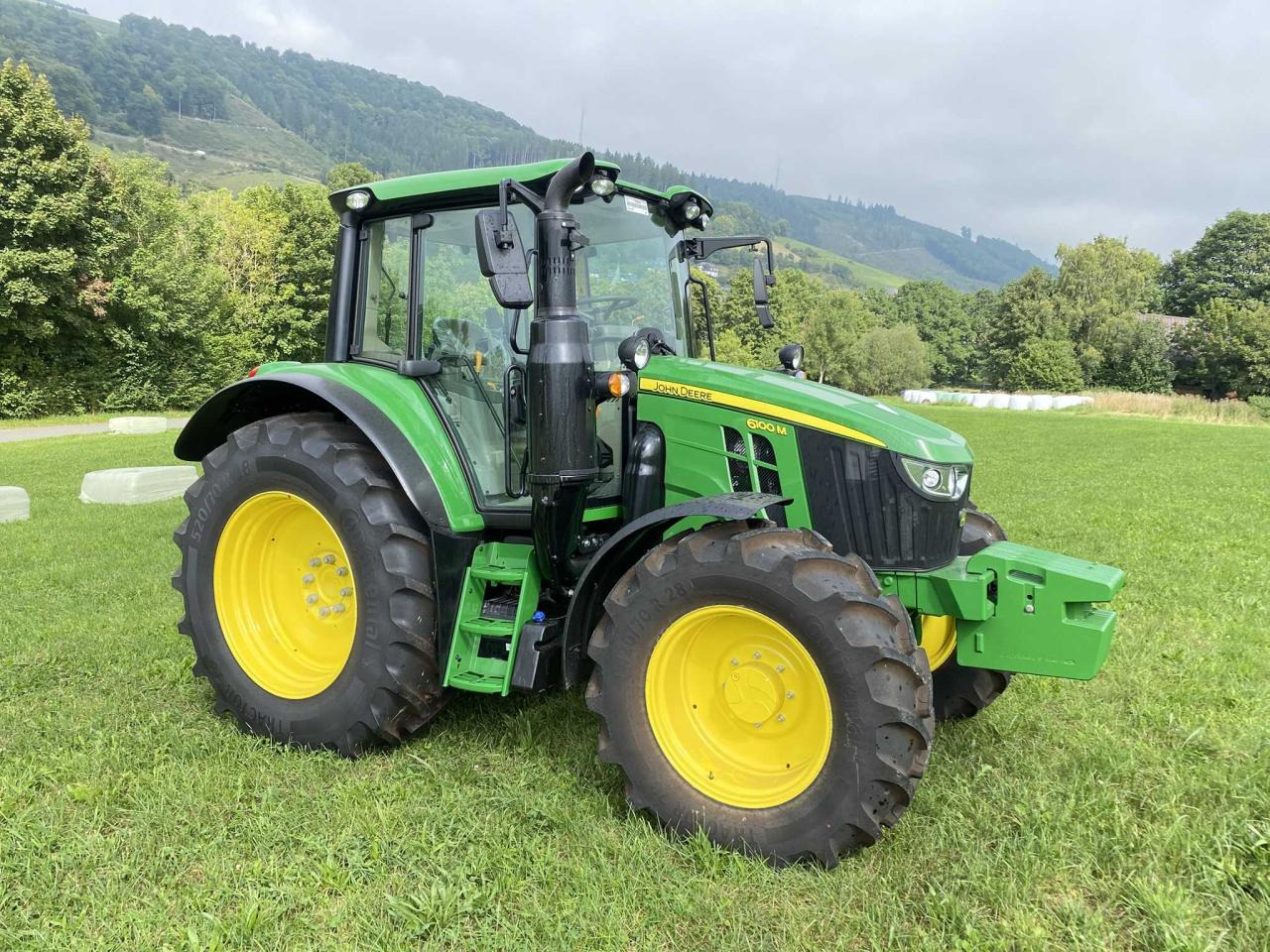John Deere 6100 M AutoQuadEco - Traktor: das Bild 1 John Deere 6100 M AutoQuadEco - Traktor: das Bild 1