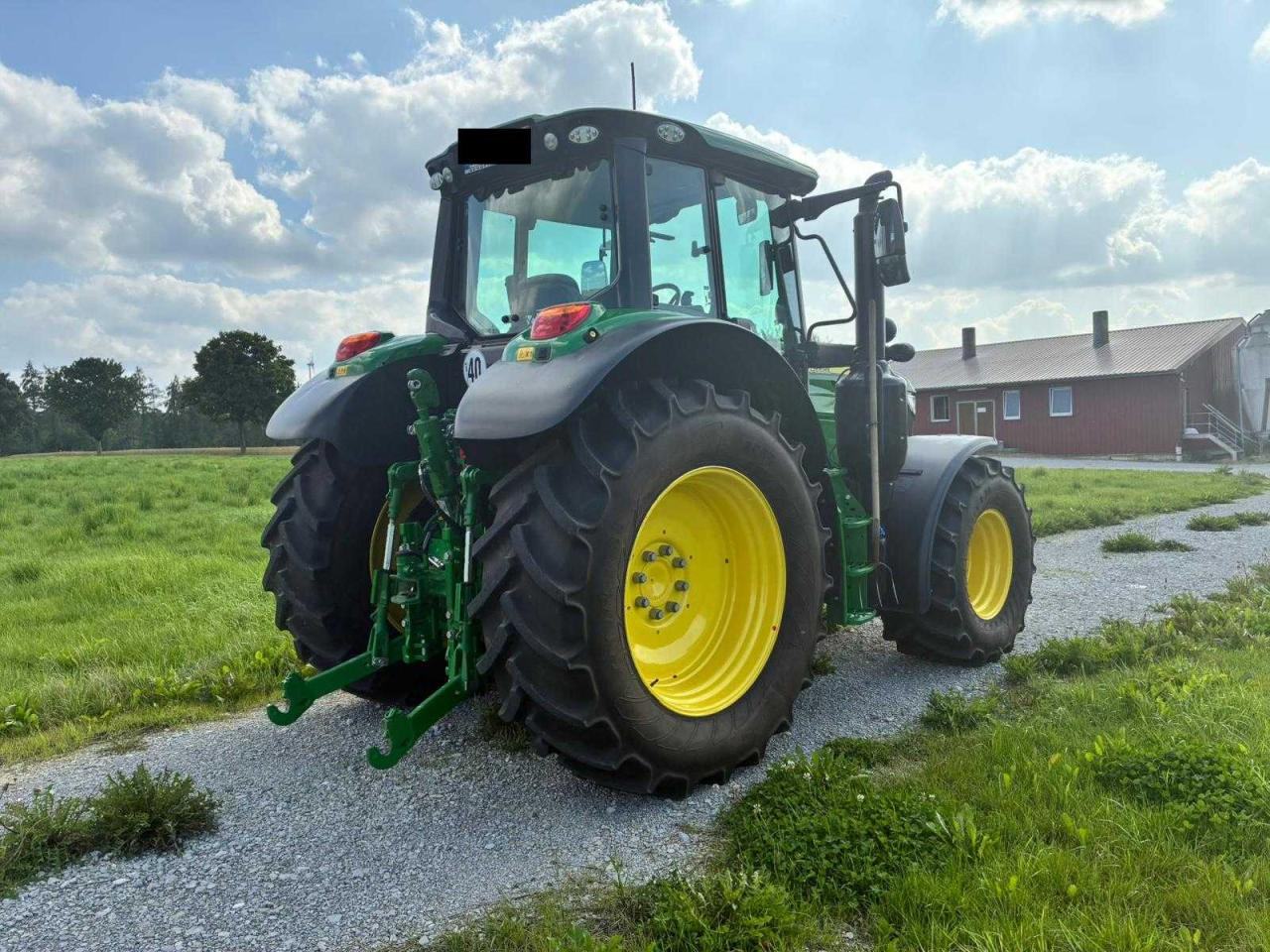 John Deere 6140M - Traktor: das Bild 4 John Deere 6140M - Traktor: das Bild 4