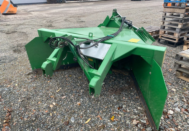 Ala-TalkkariAT-251 2g - Schneefräse: das Bild 2 Ala-TalkkariAT-251 2g - Schneefräse: das Bild 2