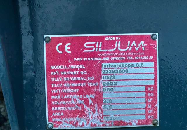 Siljum MekanPolannekauha 3,8m3 - Ladeschaufel: das Bild 3 Siljum MekanPolannekauha 3,8m3 - Ladeschaufel: das Bild 3