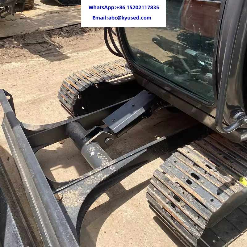 Bagger HITACHI ZX60: das Bild 18 Bagger HITACHI ZX60: das Bild 18