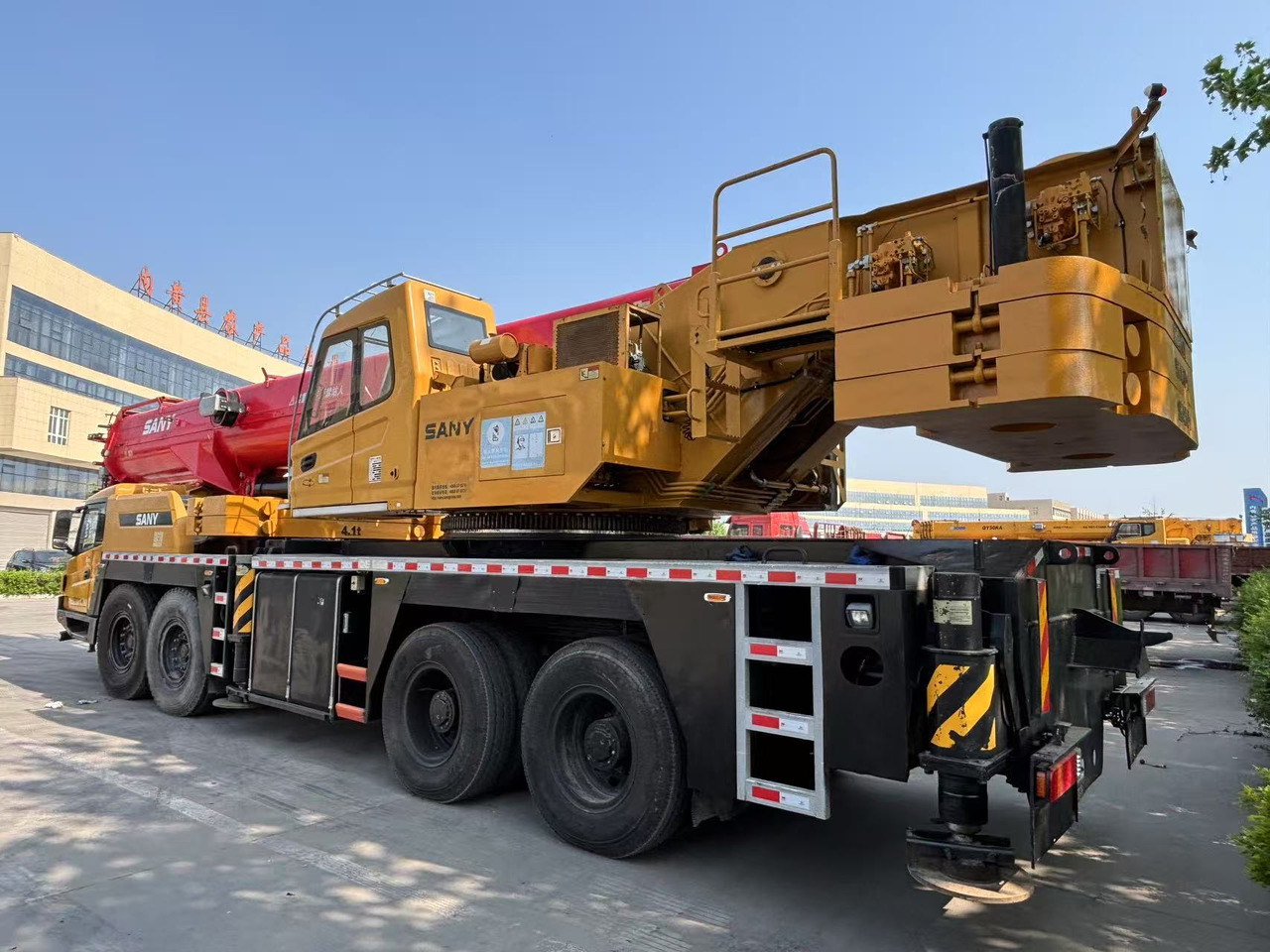 SANY STC800T6 STC80T6 STC800T5 STC80T5 80ton truck crane - Mobilkran: das Bild 3 SANY STC800T6 STC80T6 STC800T5 STC80T5 80ton truck crane - Mobilkran: das Bild 3