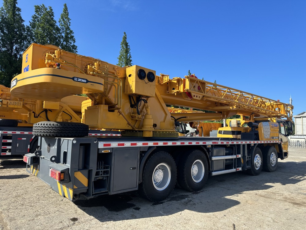 XCMG XCT55 XCT50 QY50KC QY50KA QY50K-II 25 ton 35 ton 40 ton 55 ton 50 ton 60 ton truck crane - Mobilkran: das Bild 3 XCMG XCT55 XCT50 QY50KC QY50KA QY50K-II 25 ton 35 ton 40 ton 55 ton 50 ton 60 ton truck crane - Mobilkran: das Bild 3