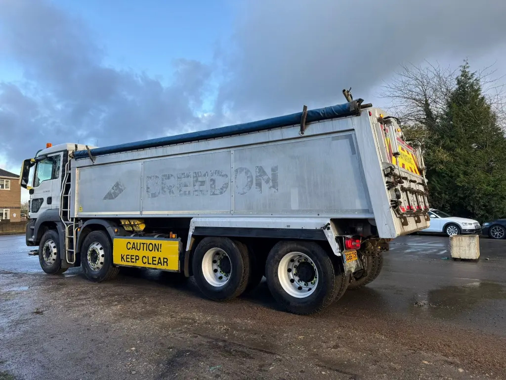 MAN TGS 32.400 Tipper 8x4 - RHD - Kipper: das Bild 5 MAN TGS 32.400 Tipper 8x4 - RHD - Kipper: das Bild 5