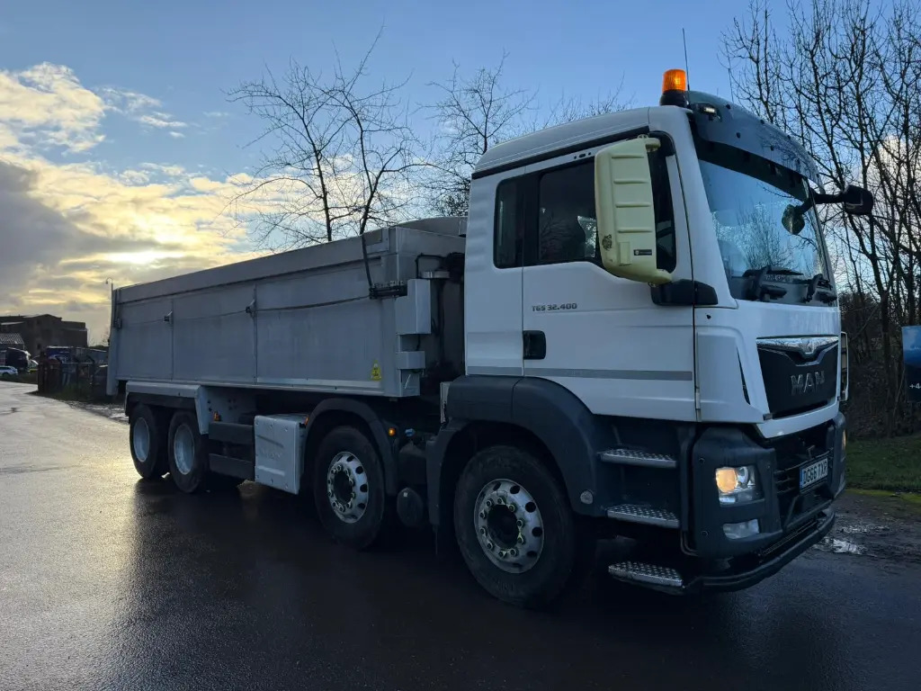 MAN TGS 32.400 Tipper 8x4 - RHD - Kipper: das Bild 3 MAN TGS 32.400 Tipper 8x4 - RHD - Kipper: das Bild 3