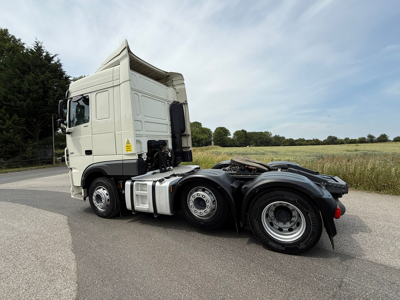 DAF XF 105 480 RHD - Sattelzugmaschine: das Bild 2 DAF XF 105 480 RHD - Sattelzugmaschine: das Bild 2