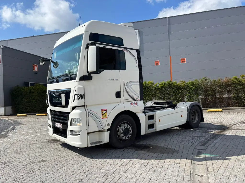 MAN TGX 18.460 XXL - Sattelzugmaschine: das Bild 4 MAN TGX 18.460 XXL - Sattelzugmaschine: das Bild 4