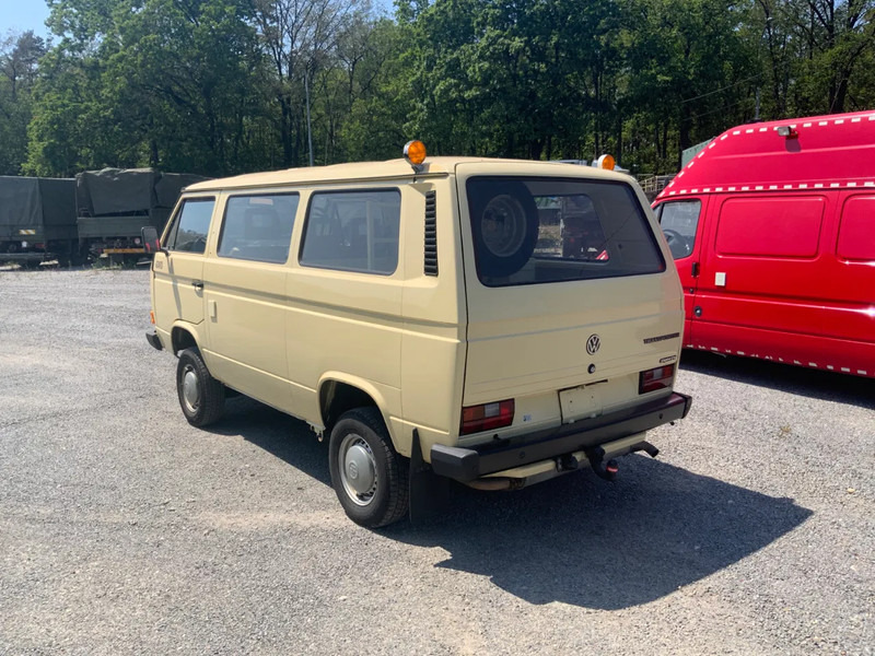 Volkswagen Transporter 4WD T3 syncro - PKW: das Bild 5 Volkswagen Transporter 4WD T3 syncro - PKW: das Bild 5