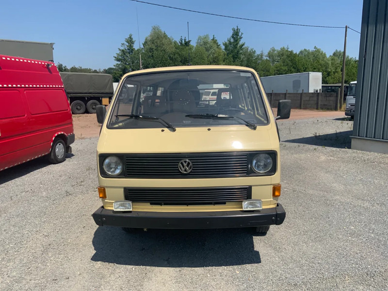 Volkswagen Transporter 4WD T3 syncro - PKW: das Bild 2 Volkswagen Transporter 4WD T3 syncro - PKW: das Bild 2