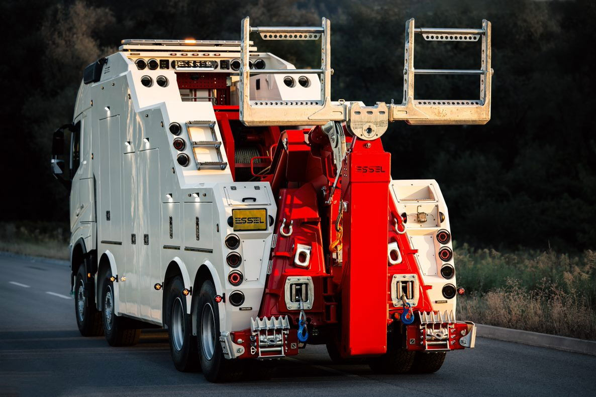 Abschleppwagen neu kaufen Volvo FH NEW ER4120 5 winches T-REX Volvo FH 540 8x4 WB6,0 White or RED: das Bild 20 Abschleppwagen neu kaufen Volvo FH NEW ER4120 5 winches T-REX Volvo FH 540 8x4 WB6,0 White or RED: das Bild 20