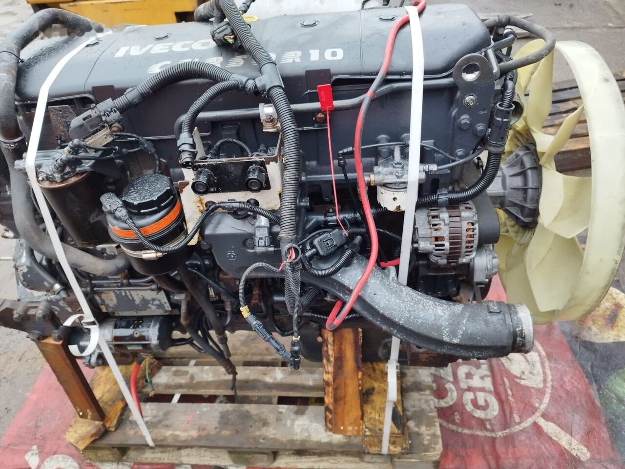 IVECO F3AE3681Y IVECO Cursor 10 euro 5 - Motor für LKW: das Bild 1 IVECO F3AE3681Y IVECO Cursor 10 euro 5 - Motor für LKW: das Bild 1