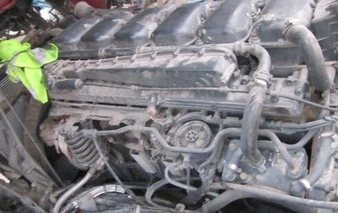 Scania R 340 KM EURO IV DC1210 truck - Motor für LKW: das Bild 1 Scania R 340 KM EURO IV DC1210 truck - Motor für LKW: das Bild 1