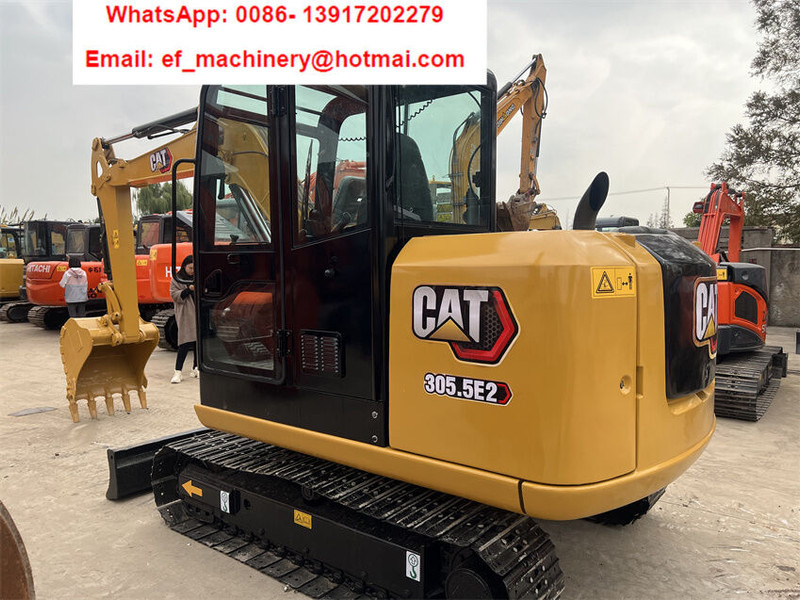 Caterpillar 305.5E2 - Minibagger: das Bild 4 Caterpillar 305.5E2 - Minibagger: das Bild 4