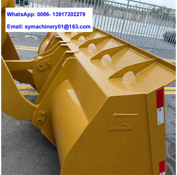 Radlader Caterpillar 966H: das Bild 12