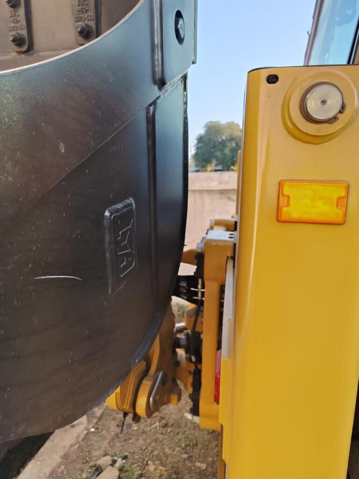 New Caterpillar 424 backhoe loader - Baggerlader: das Bild 5 New Caterpillar 424 backhoe loader - Baggerlader: das Bild 5