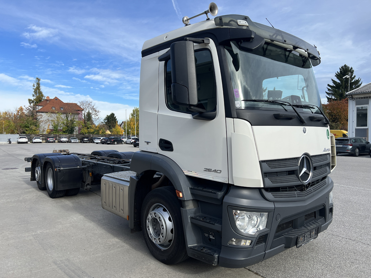 MERCEDES-BENZ Antos 25 40 | Standheizung | Klima | Liftachse - Fahrgestell LKW: das Bild 2 MERCEDES-BENZ Antos 25 40 | Standheizung | Klima | Liftachse - Fahrgestell LKW: das Bild 2