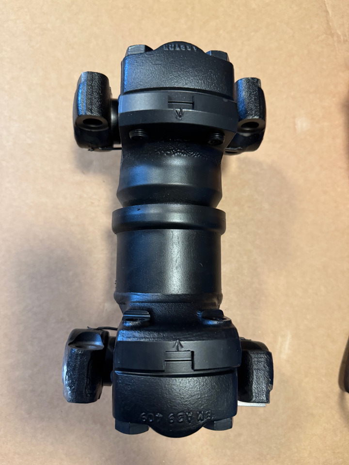 VOLVO VCE - Kardanwelle für Baumaschine: das Bild 1 VOLVO VCE - Kardanwelle für Baumaschine: das Bild 1