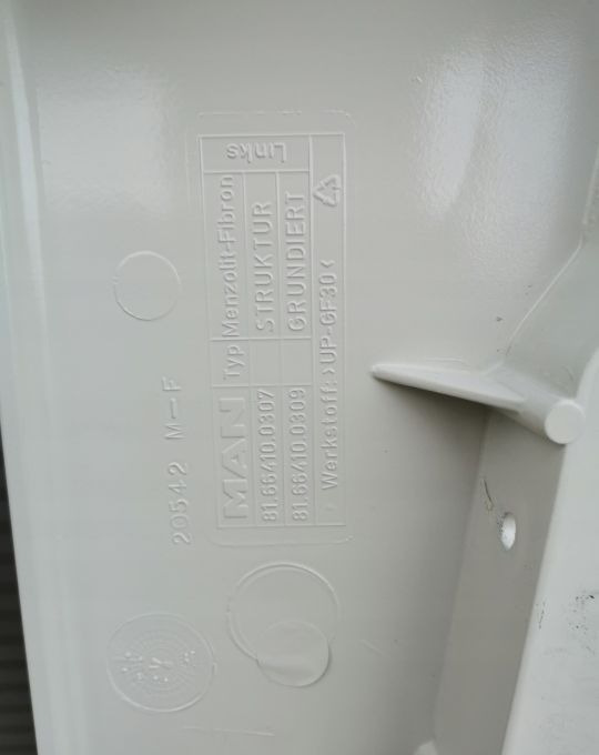 BANAN MASKOWNICA BŁOTNIKA MAN TGX LH RAL 9010 - Kotflügel für LKW: das Bild 3 BANAN MASKOWNICA BŁOTNIKA MAN TGX LH RAL 9010 - Kotflügel für LKW: das Bild 3