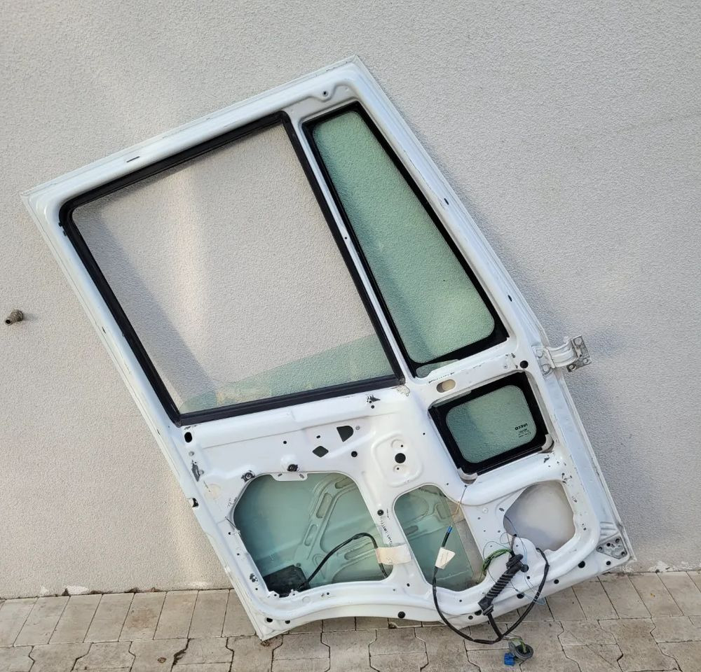 DRZWI LEWE IVECO EUROCARGO - Tür und Teile für LKW: das Bild 4 DRZWI LEWE IVECO EUROCARGO - Tür und Teile für LKW: das Bild 4