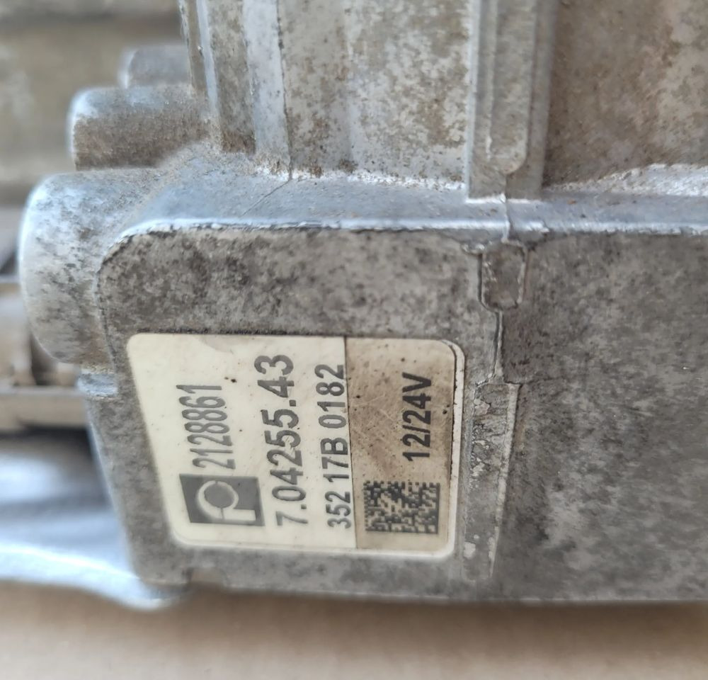 EGR DAF XF 106 OM 2128861 - AGR-Kühler für LKW: das Bild 3 EGR DAF XF 106 OM 2128861 - AGR-Kühler für LKW: das Bild 3