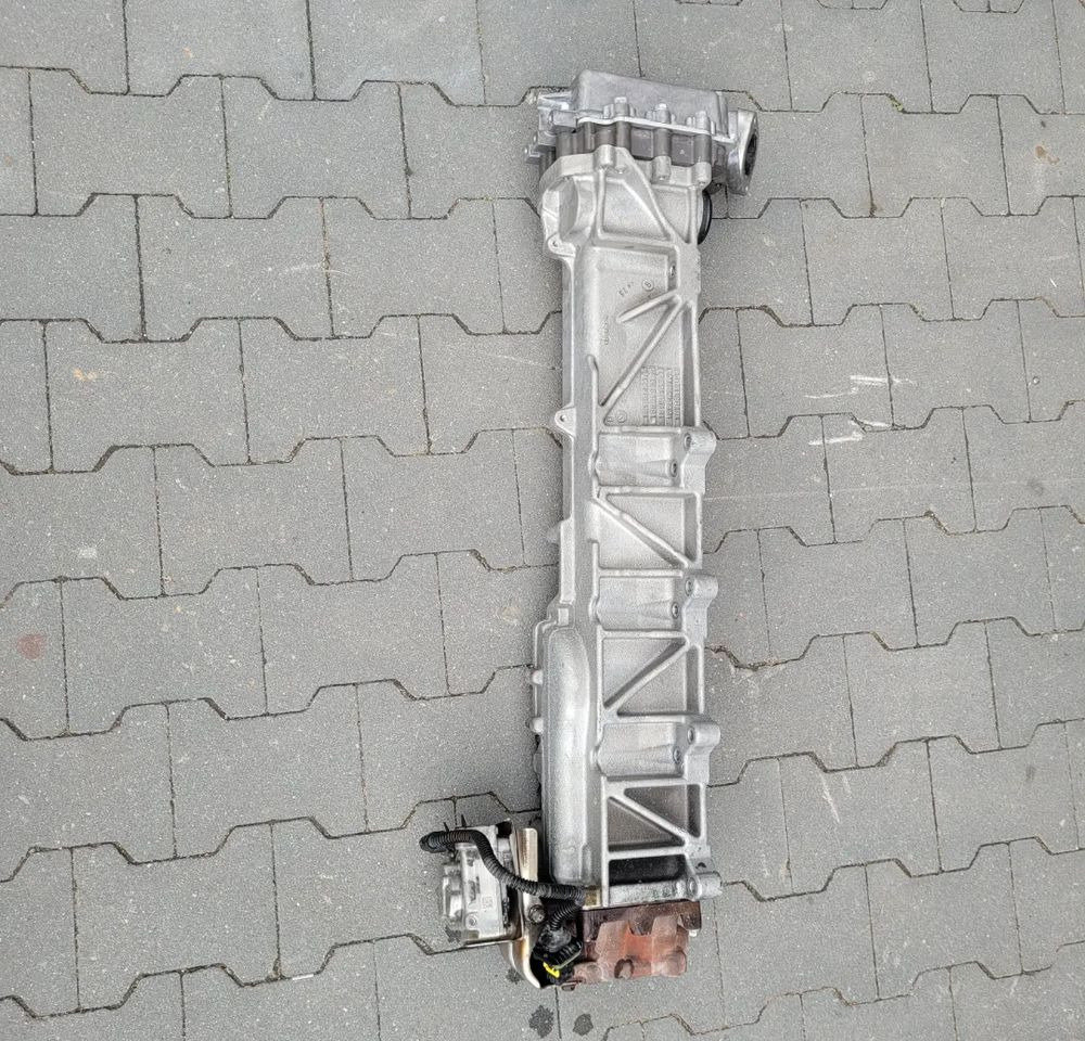 EGR RECYLKULATOR MAN TGX TGS E6. BEZ GW. - AGR-Kühler für LKW: das Bild 1 EGR RECYLKULATOR MAN TGX TGS E6. BEZ GW. - AGR-Kühler für LKW: das Bild 1