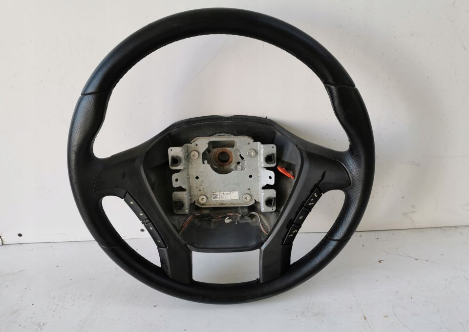 KIEROWNICA IVECO STRALIS HI WAY SKÓRA - Lenkrad: das Bild 1 KIEROWNICA IVECO STRALIS HI WAY SKÓRA - Lenkrad: das Bild 1