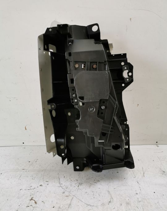 LAMPA GARNEK OKULAR VOLVO FH 13 - Hauptscheinwerfer für LKW: das Bild 2 LAMPA GARNEK OKULAR VOLVO FH 13 - Hauptscheinwerfer für LKW: das Bild 2