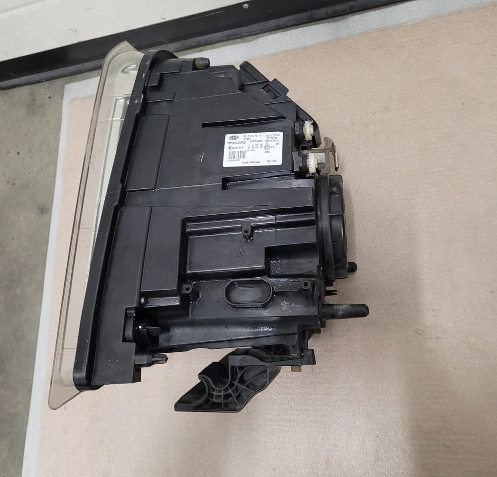 LAMPY VOLVO FH13 ORYGINAL KOMPLET - Lichter/ Leuchten für LKW: das Bild 4 LAMPY VOLVO FH13 ORYGINAL KOMPLET - Lichter/ Leuchten für LKW: das Bild 4