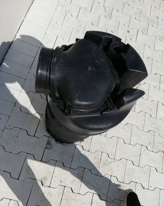 OBUDOWA FILTRA POWIETRZA MAN TGX TGS EURO 6 - Luftfilter für LKW: das Bild 2 OBUDOWA FILTRA POWIETRZA MAN TGX TGS EURO 6 - Luftfilter für LKW: das Bild 2