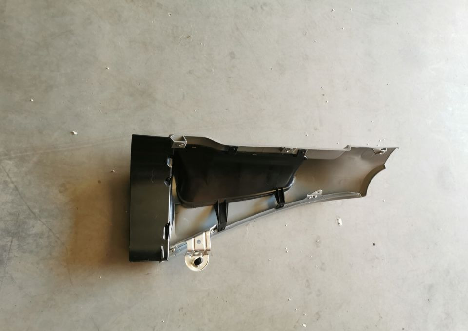 OWIEWKA NAROZNIK POLIK IVECO EUROCARGO Lewy - Aeropack/ Spoiler für LKW: das Bild 2 OWIEWKA NAROZNIK POLIK IVECO EUROCARGO Lewy - Aeropack/ Spoiler für LKW: das Bild 2