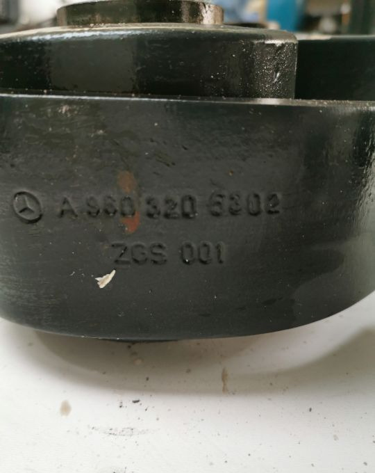 RESORY MERCEDES ACTROS MP4 - Blattfederung für LKW: das Bild 3 RESORY MERCEDES ACTROS MP4 - Blattfederung für LKW: das Bild 3