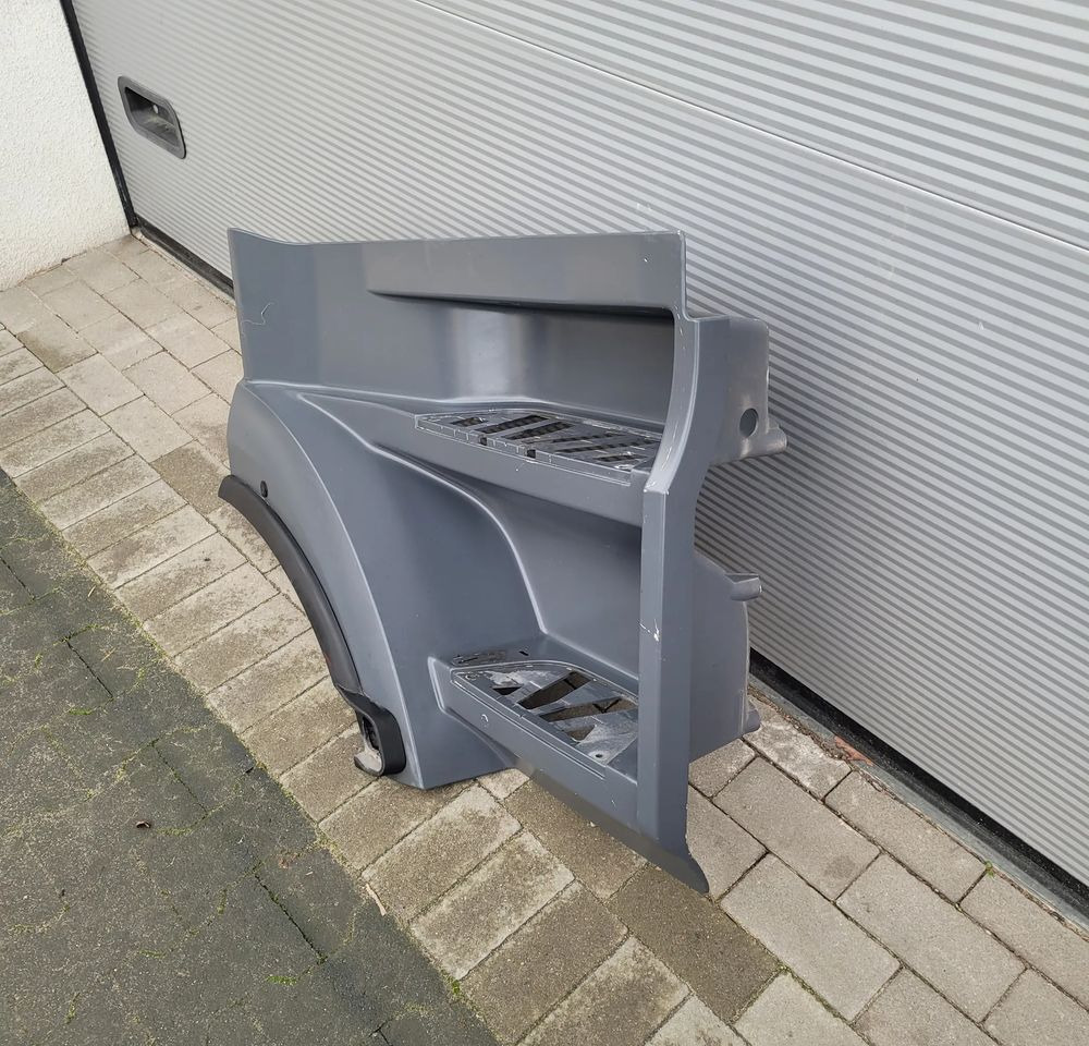 STOPNICA MERCEDES ACTROS MP4 ORYGINAŁ PRAWA CHWALIM116 - Trittbrett für LKW: das Bild 3 STOPNICA MERCEDES ACTROS MP4 ORYGINAŁ PRAWA CHWALIM116 - Trittbrett für LKW: das Bild 3