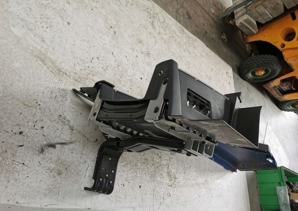 STOPNICA WŁAZ VOLVO FH4 LH. ORYGINAŁ - Trittbrett für LKW: das Bild 3 STOPNICA WŁAZ VOLVO FH4 LH. ORYGINAŁ - Trittbrett für LKW: das Bild 3