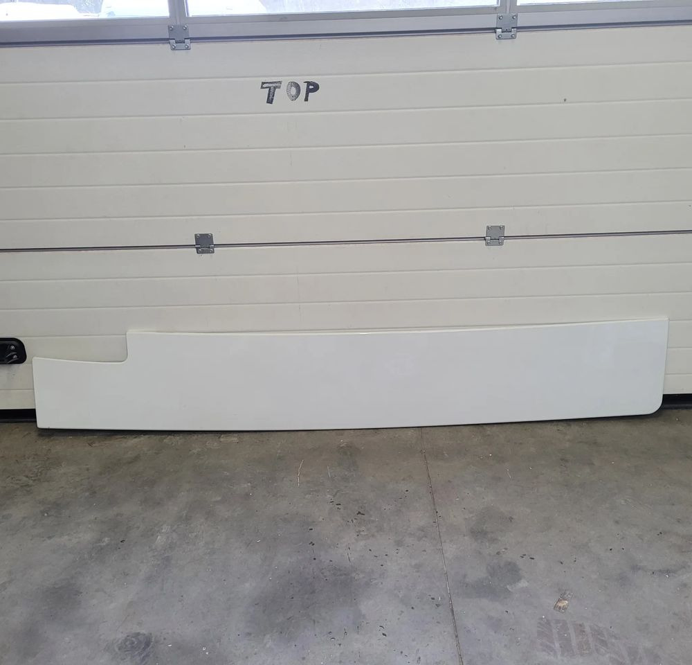 Spojler ZAKABINOWY Mercedes actros mp3 oryginał rh. Chwalim116 - Aeropack/ Spoiler für LKW: das Bild 1 Spojler ZAKABINOWY Mercedes actros mp3 oryginał rh. Chwalim116 - Aeropack/ Spoiler für LKW: das Bild 1