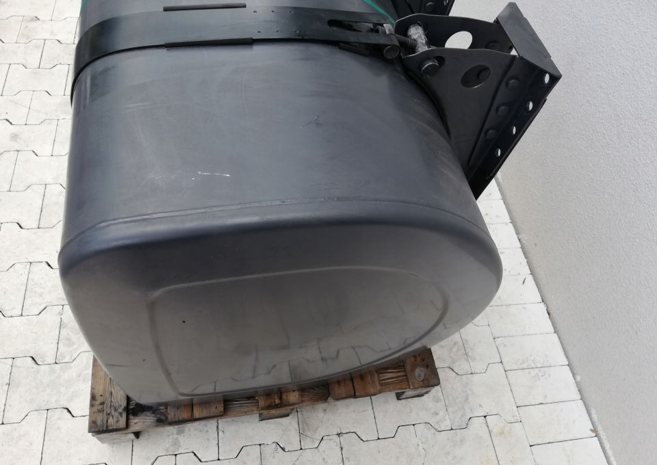 ZBIORNIK PALIWA VOLVO FH4 FH13 FMX FM 110X70CM - Kraftstofftank für LKW: das Bild 3 ZBIORNIK PALIWA VOLVO FH4 FH13 FMX FM 110X70CM - Kraftstofftank für LKW: das Bild 3