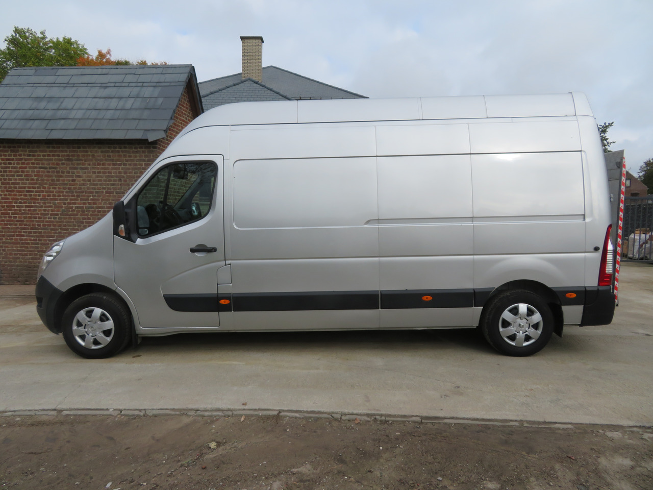 Renault Master 2.3dCi Grand Confort - L3H3 - Kastenwagen: das Bild 4 Renault Master 2.3dCi Grand Confort - L3H3 - Kastenwagen: das Bild 4