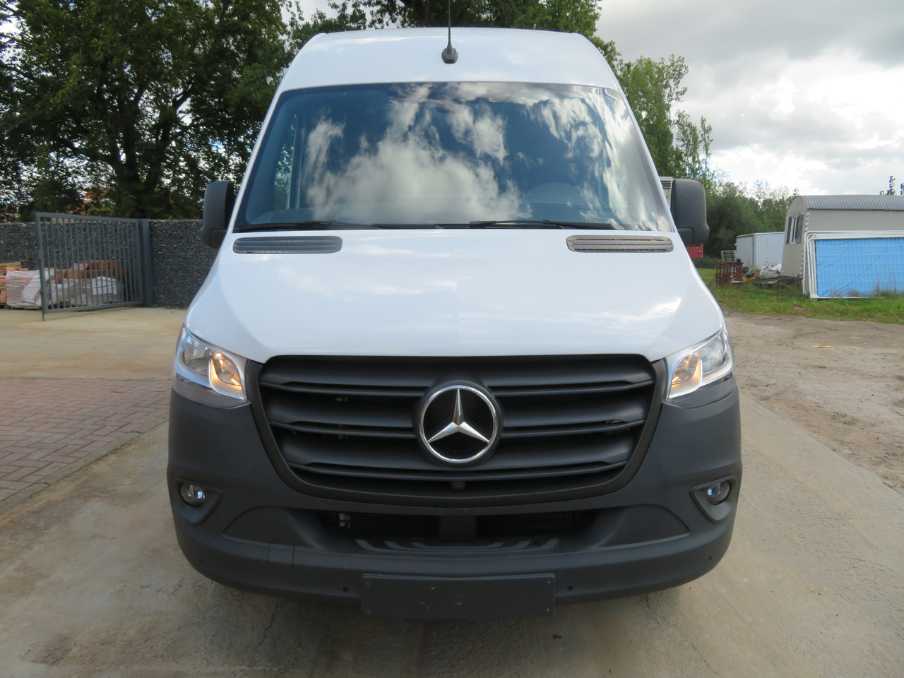 Mercedes-Benz Sprinter 317cdi - A2H2 - Transporter: das Bild 2 Mercedes-Benz Sprinter 317cdi - A2H2 - Transporter: das Bild 2