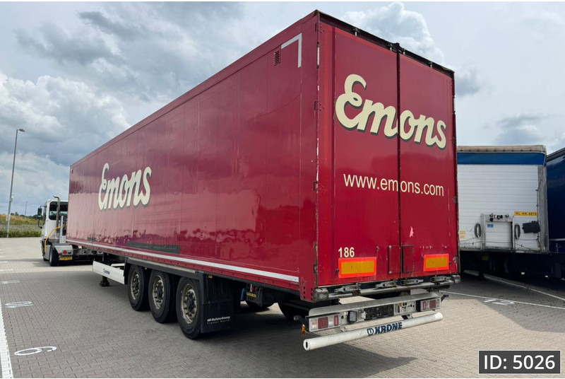 Krone SD / Disk brakes / Double stock - Koffer Auflieger: das Bild 2 Krone SD / Disk brakes / Double stock - Koffer Auflieger: das Bild 2