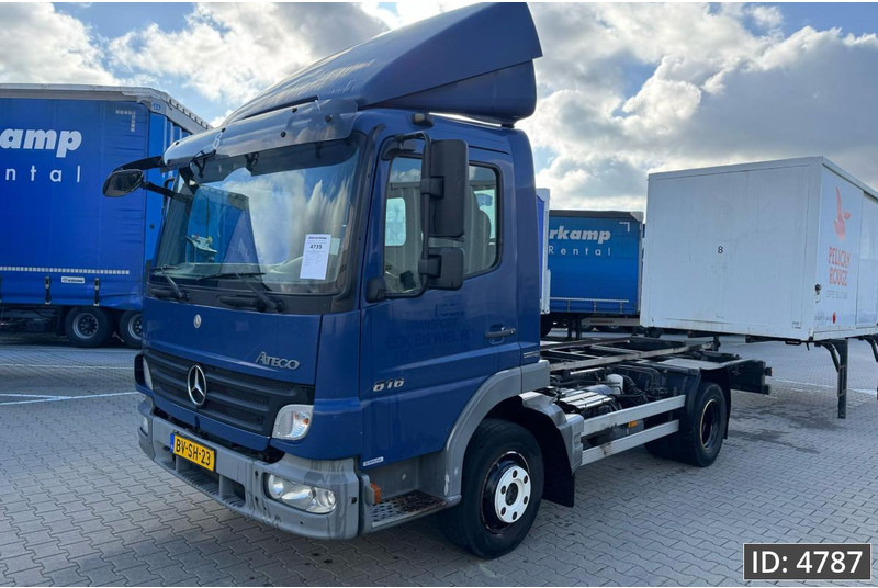 Mercedes-Benz Atego 816 Day Cab, Euro 5, BDF / EPS automatic / standklima / Hydraulic system - Containerwagen/ Wechselfahrgestell LKW: das Bild 1 Mercedes-Benz Atego 816 Day Cab, Euro 5, BDF / EPS automatic / standklima / Hydraulic system - Containerwagen/ Wechselfahrgestell LKW: das Bild 1