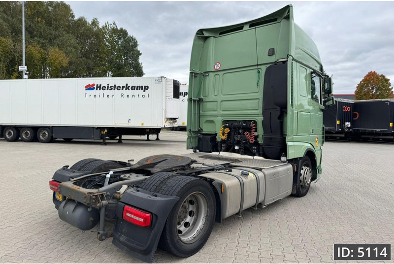 DAF XF 440 SSC, Euro 6, Mega / Standklima / Fridge / 2 Tanks - Sattelzugmaschine: das Bild 3 DAF XF 440 SSC, Euro 6, Mega / Standklima / Fridge / 2 Tanks - Sattelzugmaschine: das Bild 3