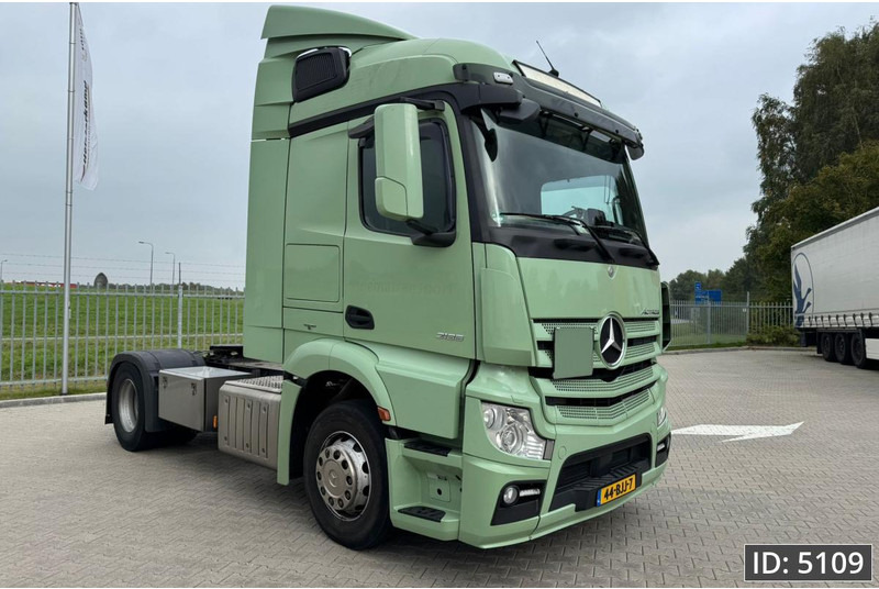 Mercedes-Benz Actros 1836 StreamSpace, Euro 6 - Sattelzugmaschine: das Bild 4 Mercedes-Benz Actros 1836 StreamSpace, Euro 6 - Sattelzugmaschine: das Bild 4