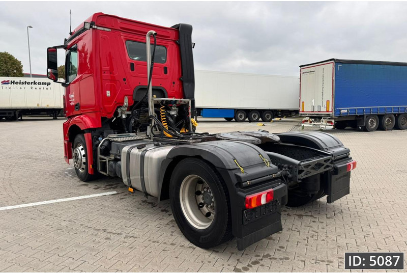 Mercedes-Benz Actros 1840 StreamSpace, Euro 6, / Retarder / Hydraulics / Flat roof, Intarder - Sattelzugmaschine: das Bild 2 Mercedes-Benz Actros 1840 StreamSpace, Euro 6, / Retarder / Hydraulics / Flat roof, Intarder - Sattelzugmaschine: das Bild 2